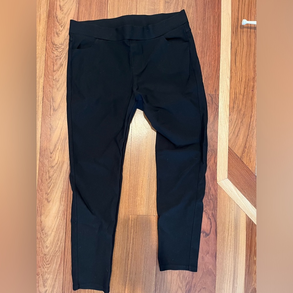 Black dress pants